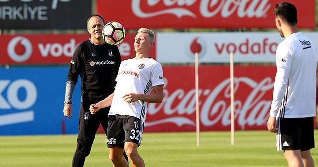 Şampiyon Beşiktaş&#039;ta Osmanlıspor maçı hazırlıkları