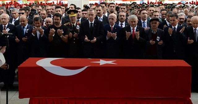 Şehit Tümgeneral Aydın&#039;a veda