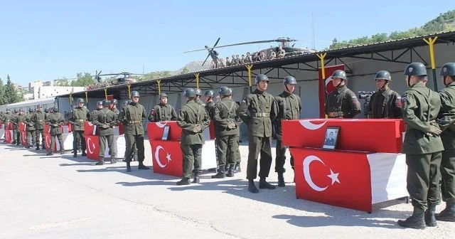 Şırnak şehitleri törenle memleketlerine uğurlandı