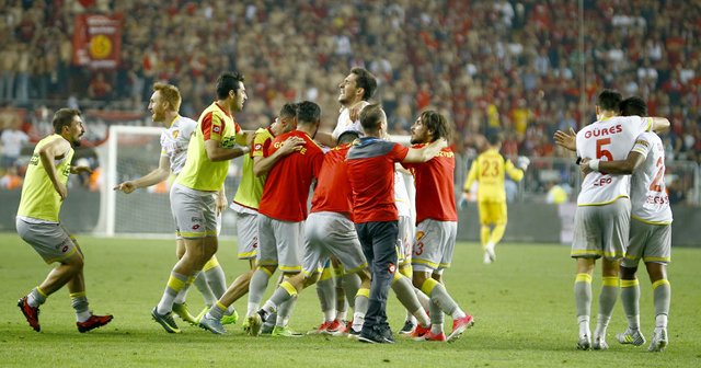 Süper Lig&#039;in yeni ekibi Göztepe oldu