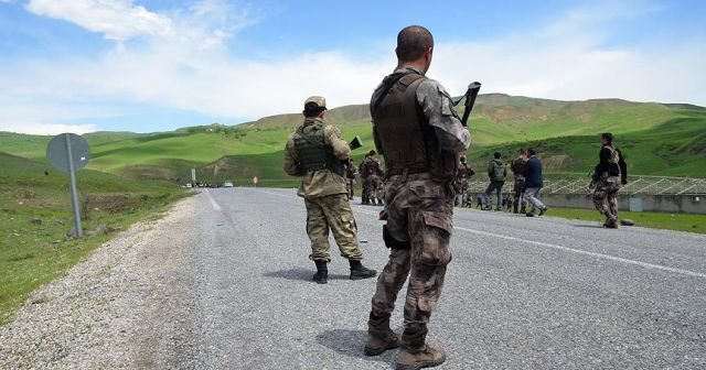 Tunceli&#039;de patlamaya hazır EYP ele geçirildi