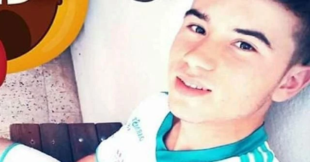 Üzerine yıldırım düşen futbolcu hayatını kaybetti