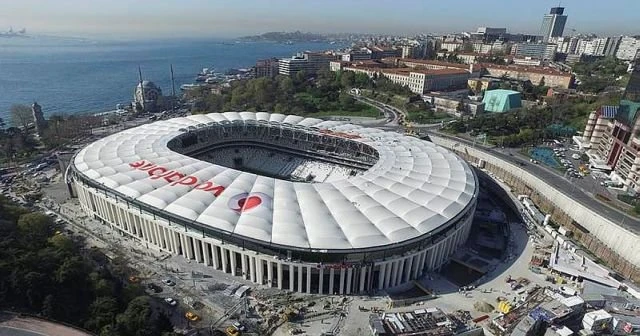 Vodafone Arena’nın ismi Vodafone Park oldu