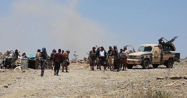 Yemen&#039;de hükümet güçleriyle Husiler arasında çatışma: 12 ölü