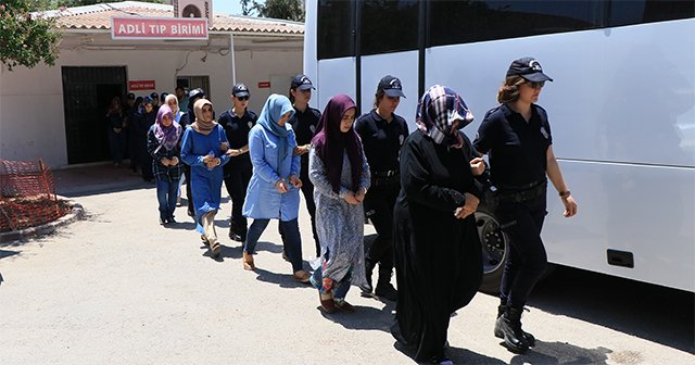 Adana’da FETÖ şüphelileri adliyeye sevk edildi