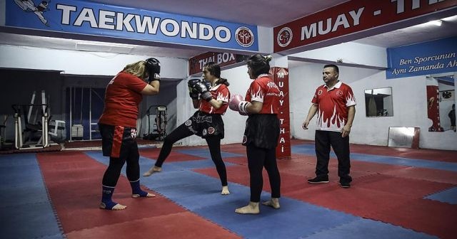 Aile boyu Uzak Doğu sporları yapıyorlar