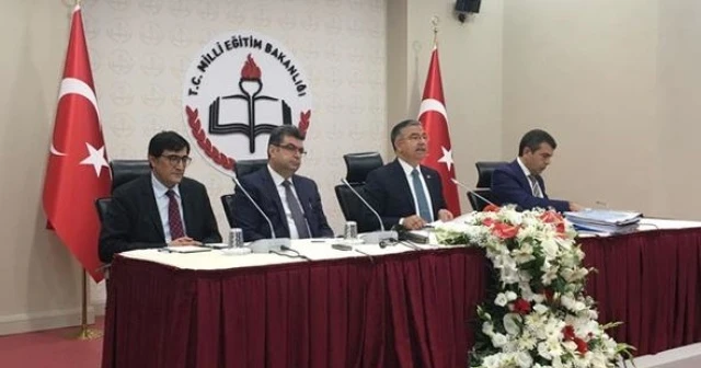 Bakan Yılmaz yeni müfredatı açıkladı