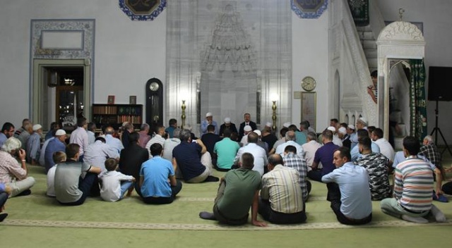 Balkanlar&#039;da 15 Temmuz şehitleri dualarla anıldı