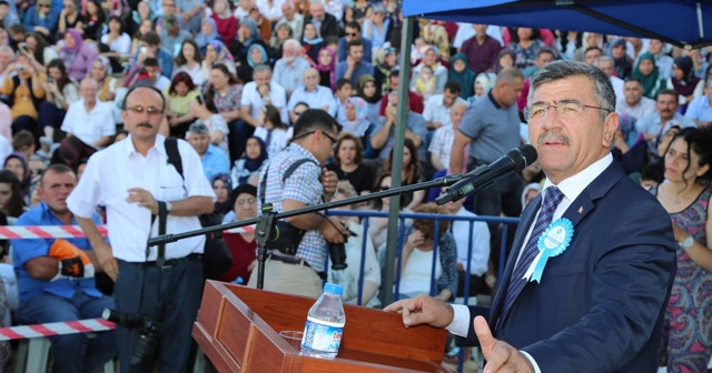 Başkan Akdoğan, Ömer Halisdemir Üniversitesinin mezuniyet törenine katıldı