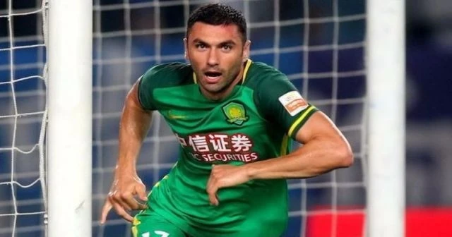 Burak'a çubuklu forma giydireceğiz!