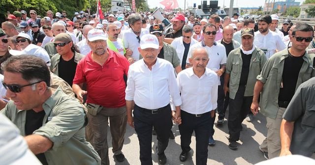 CHP Lideri Kılıçdaroğlu, yürüyüşün 23. gününde İstanbul&#039;a ulaştı