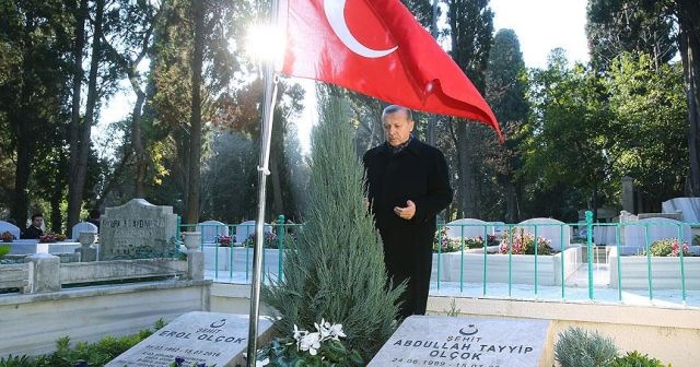 Cumhurbaşkanı Erdoğan, yol arkadaşını yazdı