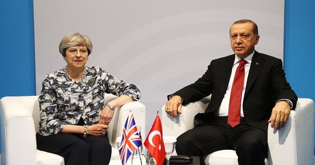 Erdoğan, İngiltere Başbakanı May ile bir araya geldi