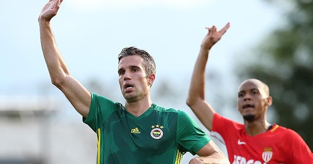 Fenerbahçe son hazırlık maçında 1-1 berabere kaldı
