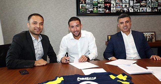 Fenerbahçe transferi açıkladı, 3 yıllık imza