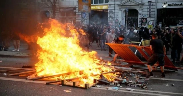 Hamburg'da şiddet olayları