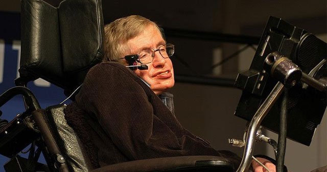 Hawking&#039;den &#039;Trump Dünya&#039;yı Venüs&#039;e çevirebilir&#039; uyarısı