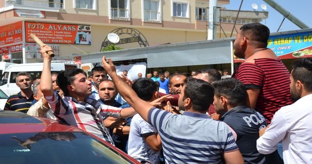 İhale savaşı! Yaralı polis ve zabıtalar var