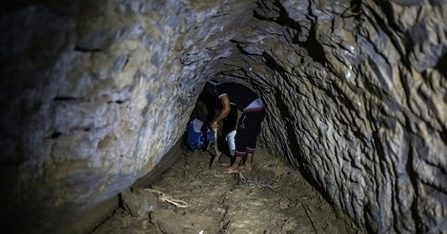 İsrail, Gazze Şeridi&#039;ndeki tünelleri kapatıyor