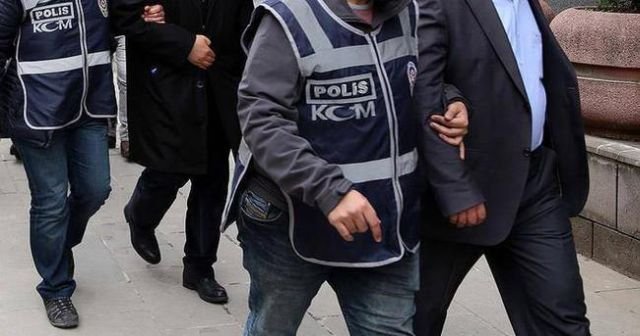 İstanbul&#039;da FETÖ operasyonu: Çok sayıda gözaltı var