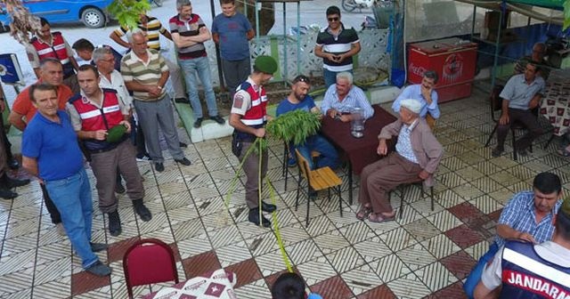 Jandarma, uyuşturucuyu böyle tanıttı