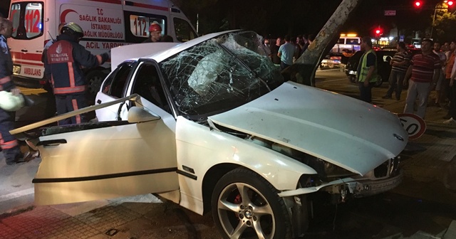 Kadıköy&#039;de kaza: 1 ölü 1 yaralı