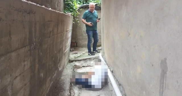 Korkunç manzara! İki bina arasında bulundu...