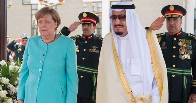 Kral Selman ile Merkel telefonda görüştü