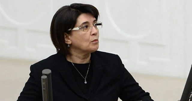 Leyla Zana beraat etti