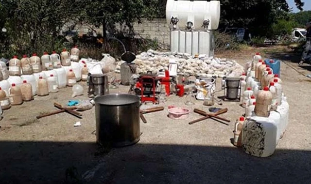 Sakarya Hendek'te 1 ton eroin ele geçirildi