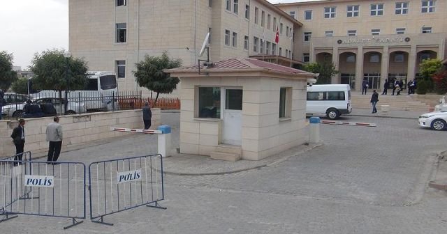 Siirt&#039;te FETÖ/PDY operasyonu: 31 gözaltı