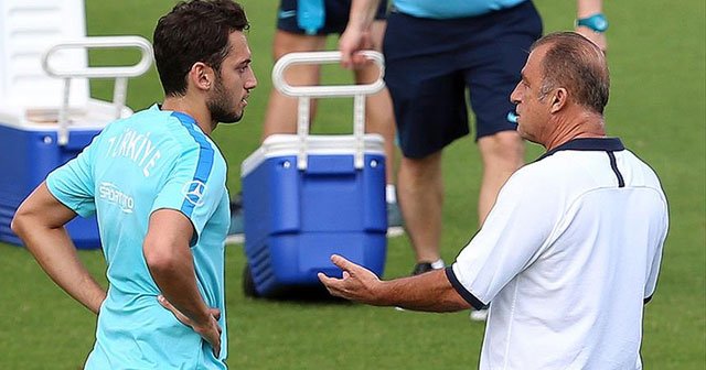 Terim&#039;den Çalhanoğlu&#039;na övgü dolu sözler