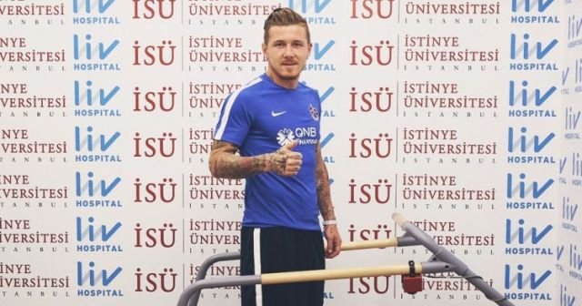 Trabzonspor&#039;dan 3. imza! Dudak uçuklatan maliyet