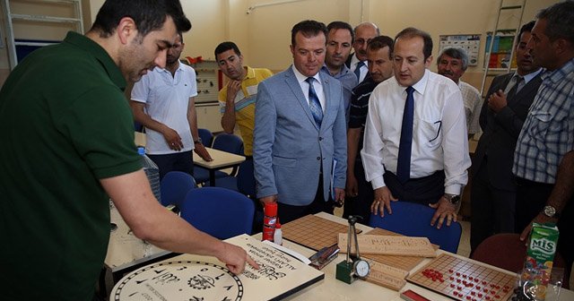 Vali Ali Hamza Pehlivan, “Bu gençlerimiz sayesinde daha ileriye gideceğiz”