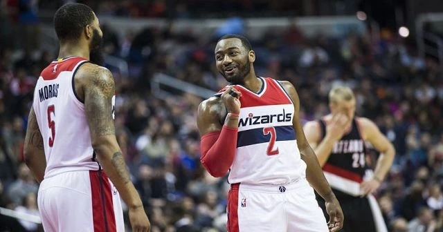 Wall, Wizards ile sözleşme yeniledi