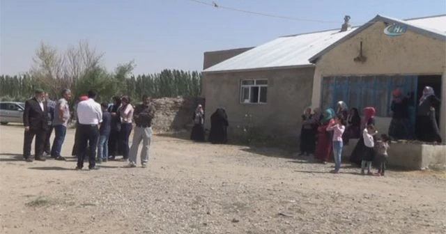 Ağrı'da korkutan olay! Köylüler dışarıya bile çıkamıyor