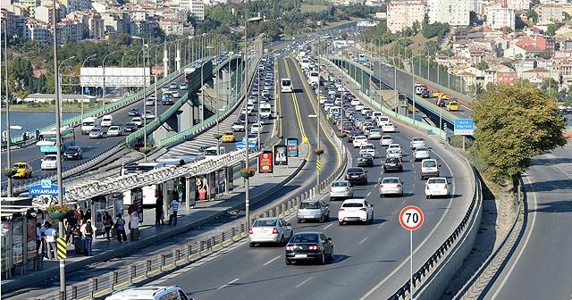 Atatürk Köprüsü trafiğe kapatılacak