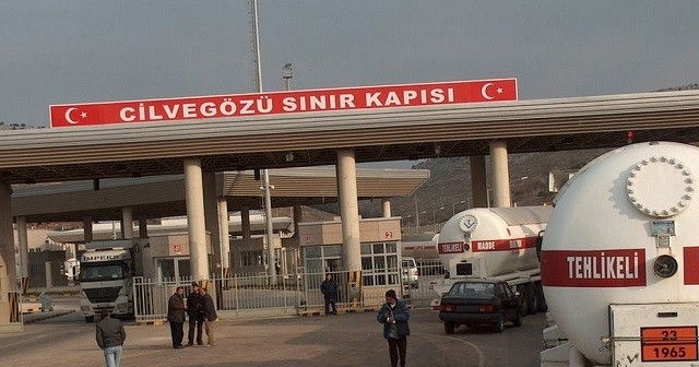 Bakan Tüfenkci açıkladı: Cilvegözü Sınır Kapısı&#039;nda geçişlere sınırlama