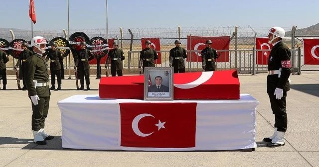 Bingöl'de şehit asker için tören düzenlendi