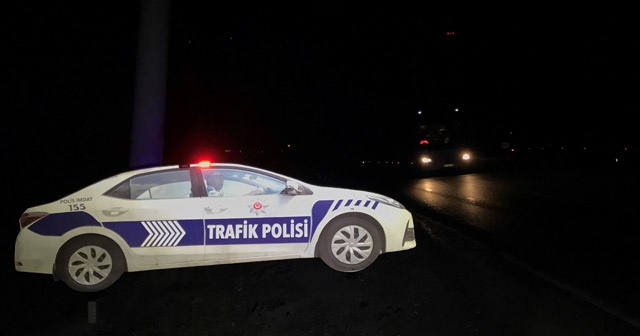 Dikkat polis aracı çıkabilir...