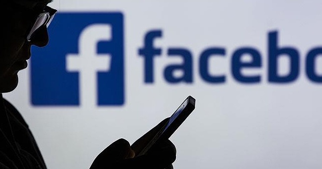 Facebook Almanya&#039;da 10 bin hesabı sildi