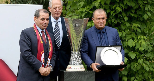 Fatih Terim Galatasaray&#039;a dönecek mi?