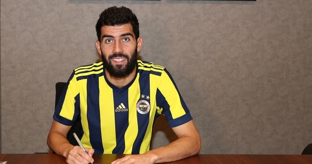 Fenerbahçe, Neto'yu resmen açıkladı