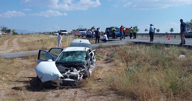 FETÖ şüphelisinin içinde bulunduğu polis aracı kaza yaptı: 4 yaralı