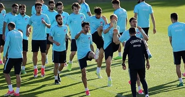 Futbolda milli mesai başlıyor