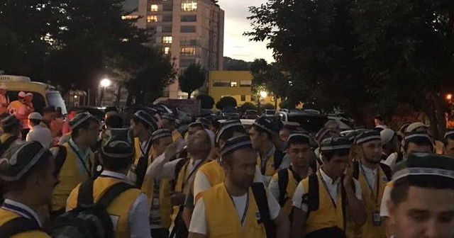 Güney Kore&#039;de yaşayan Özbek hacı adaylarının yolculuğu başladı