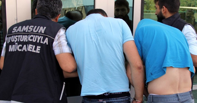 İstanbul&#039;dan Samsun&#039;a uyuşturucu getiren 3 kişi tutuklandı