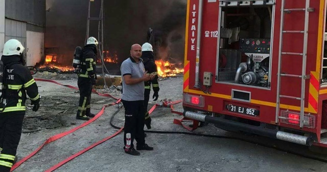 İtfaiyeden &quot;Yangını bırakıp hatıra fotoğrafı çektirdiler&quot; haberine tepki