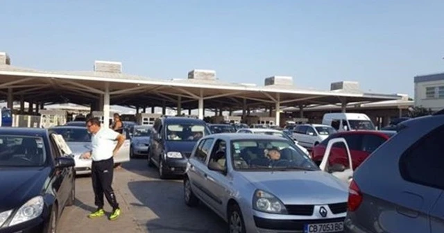 Kapıkule’de dönüş yoğunluğu sürüyor