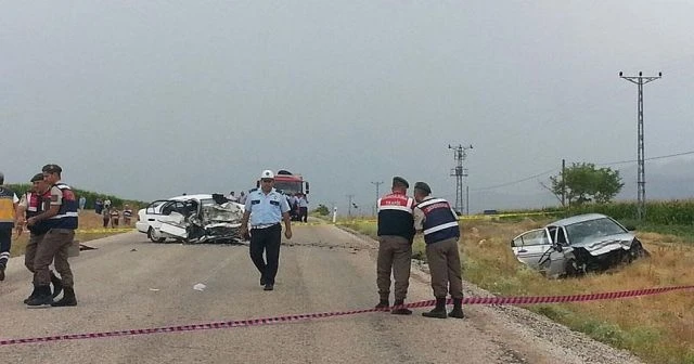 Karaman'da facia! 6 ölü, 4 yaralı